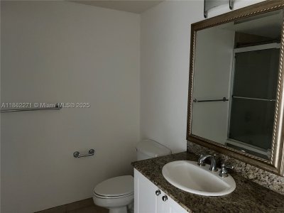 Comprar apartamento en Turnberry On The Green 1411