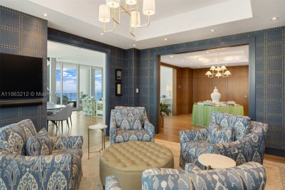 Comprar apartamento en Grovenor House 2801