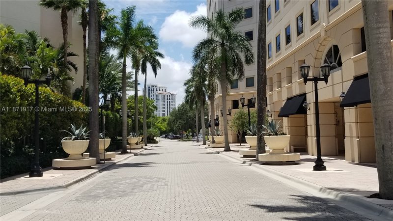 Condo for sale at Puerta De Palmas 1213