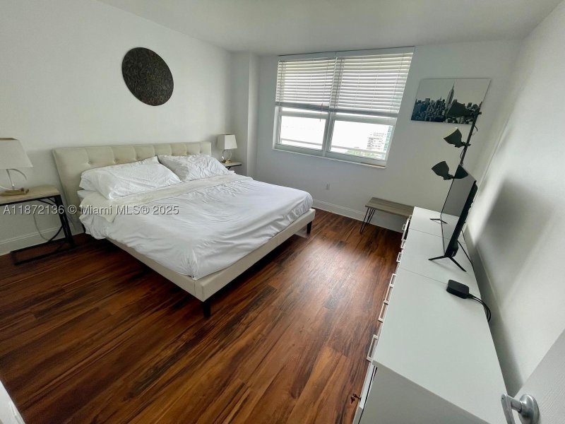 Aluguel de apartamento no Mark on Brickell 1805