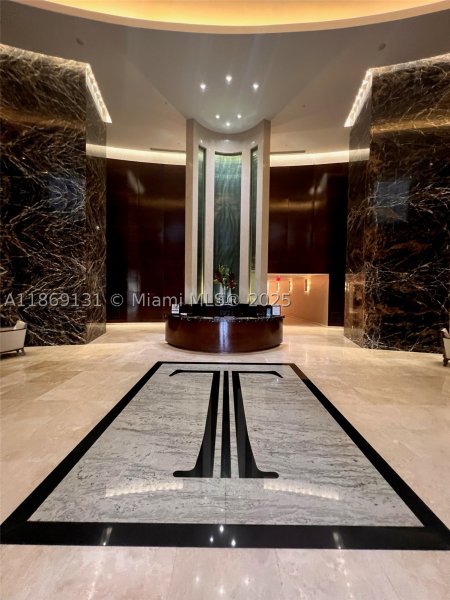 Apartment for rent at Trump Tower Three 605