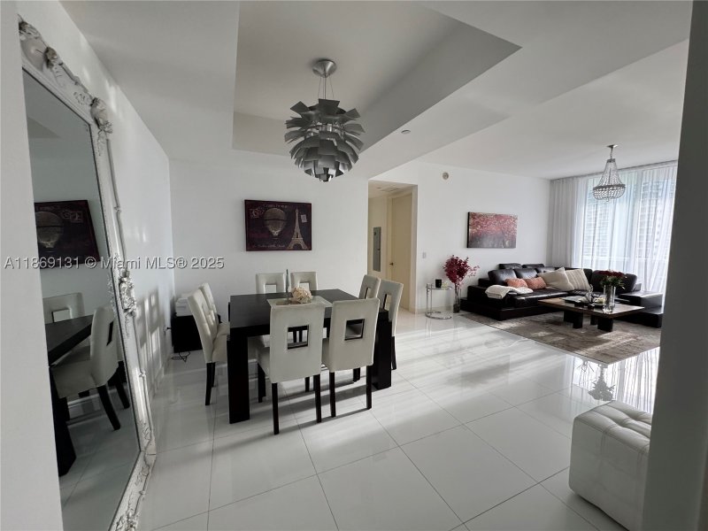 Apartment for rent at Trump Tower Three 605