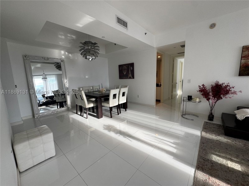 Apartment for rent at Trump Tower Three 605