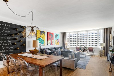 Comprar apartamento no 5600 Collins 12E