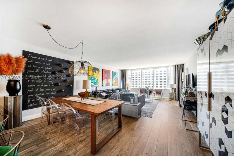 Comprar apartamento en 5600 Collins 12E