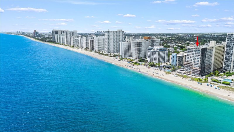 Condo for sale at The Galleon 304
