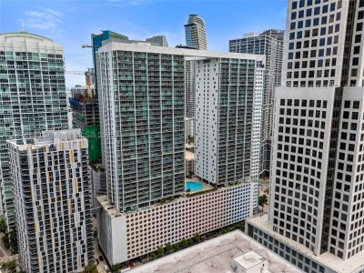 Comprar apartamento no 500 Brickell West Tower 1908