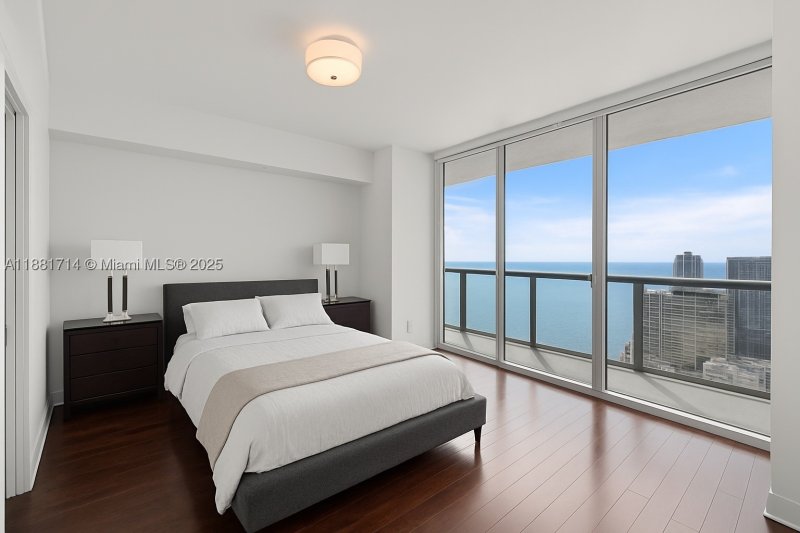 Apartment for rent at Icon Brickell Tower II 5003