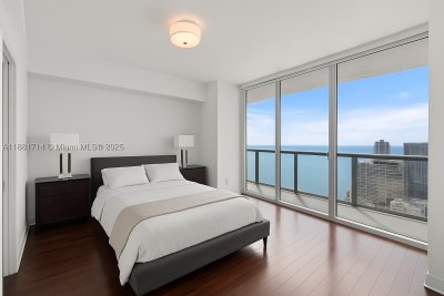 Aluguel de apartamento no Icon Brickell Tower II 5003