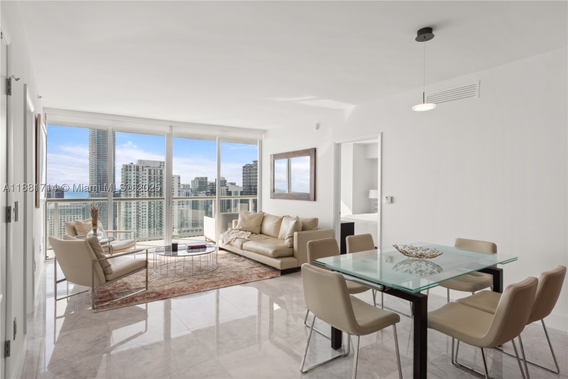 Apartment for rent at Icon Brickell Tower II 5003