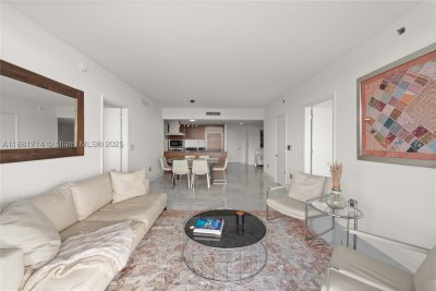 Aluguel de apartamento no Icon Brickell Tower II 5003