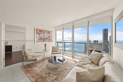 Aluguel de apartamento no Icon Brickell Tower II 5003