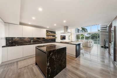 Comprar apartamento no Ritz-Carlton Residences Miami Beach 222