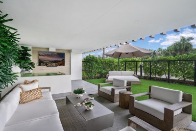 Comprar apartamento no Ritz-Carlton Residences Miami Beach 222