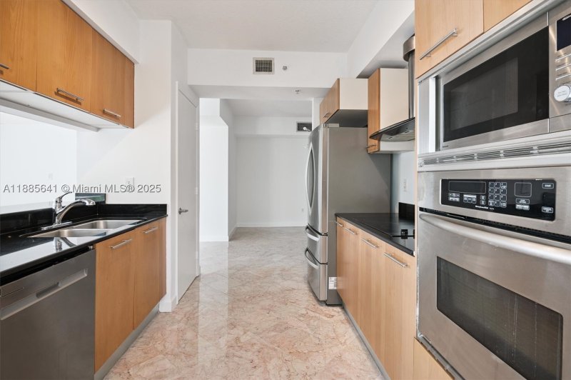 Comprar apartamento en Nautica Condo 302