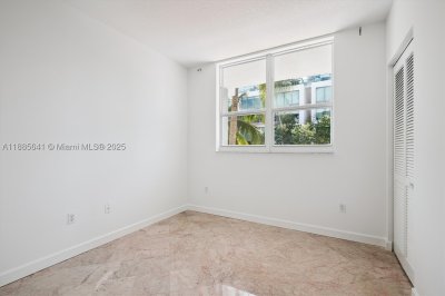 Comprar apartamento en Nautica Condo 302