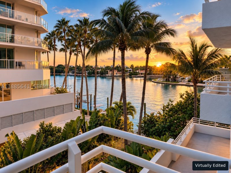 Condo for sale at Nautica Condo 302