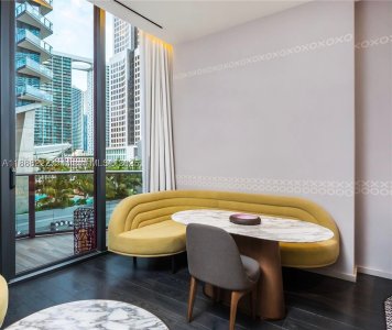 Comprar apartamento en SLS Lux Brickell 712