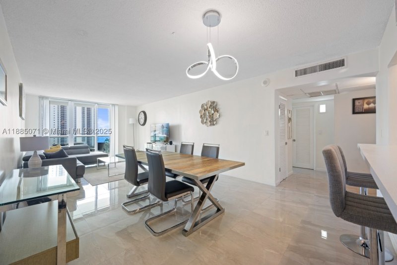 Condo for sale at Ocean Reserve 1425