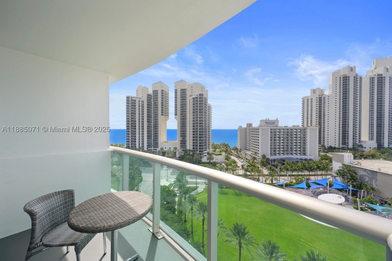 Condo for sale at Ocean Reserve 1425