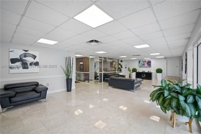 Comprar apartamento en Bayshore Yacht Tennis Club 405