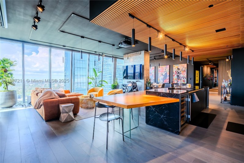 Condo for sale at Echo Brickell 3903