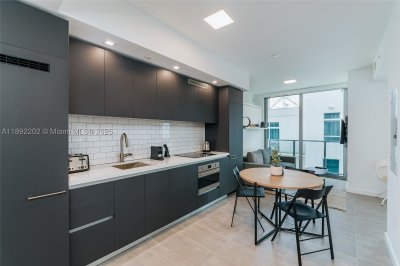 YotelPad Miami Apt #2508