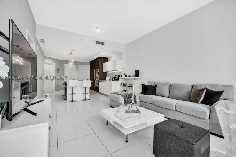 Comprar apartamento en Paramount Miami WorldCenter 806