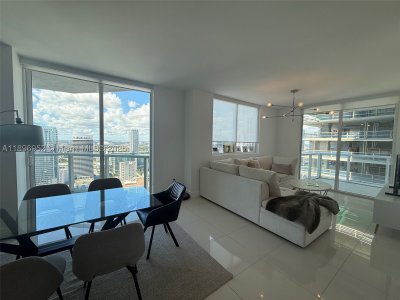 Comprar apartamento no Vizcayne Everglades On The Bay 3708