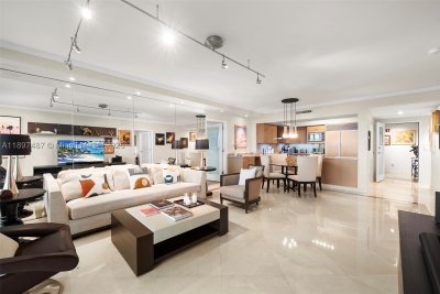 Alquiler de apartamento en IL Villaggio 1003