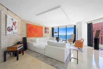 Comprar apartamento en Villa Regina 2005