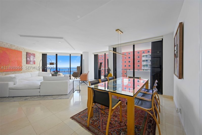 Comprar apartamento en Villa Regina 2005