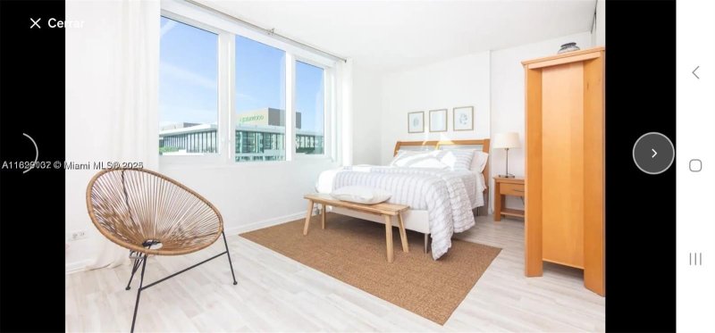 Comprar apartamento en Roney Palace 736