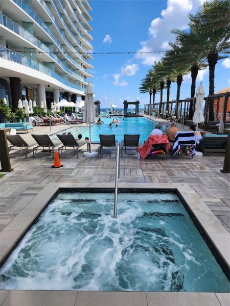 Condo for sale at Hyde Beach Resort Hollywood 2107