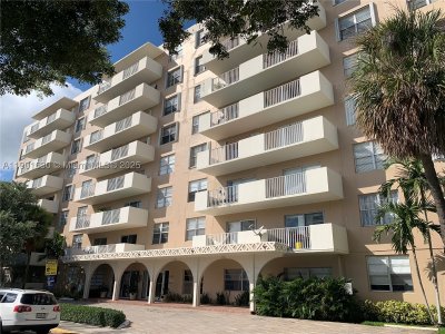 Island Place At North Bay Apt #2M
