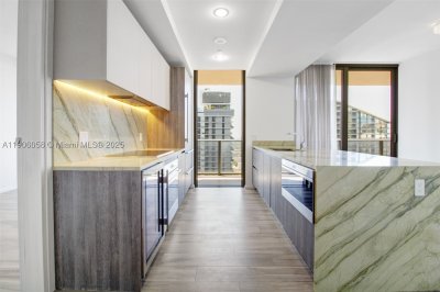 Comprar apartamento en SLS Lux Brickell 4309
