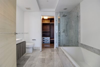 Comprar apartamento en SLS Lux Brickell 4309