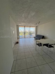 Comprar apartamento en Coronado I 625