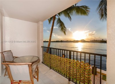 Comprar apartamento en Porto Bellagio 2207