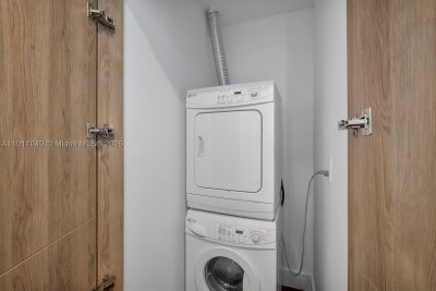 Comprar apartamento en Midtown Miami 2 PH202