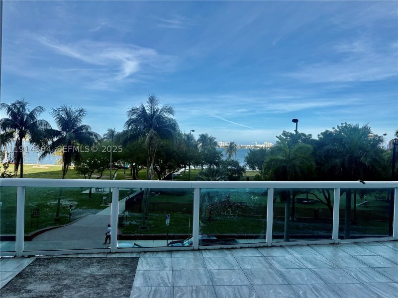Condo for sale at 1800 Club 306