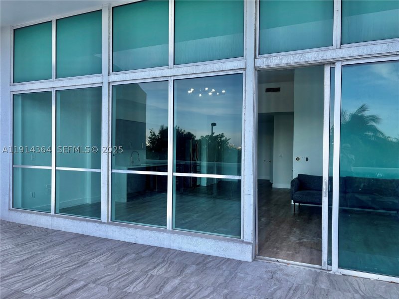 Condo for sale at 1800 Club 306