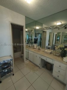Comprar apartamento en Waterview 2047
