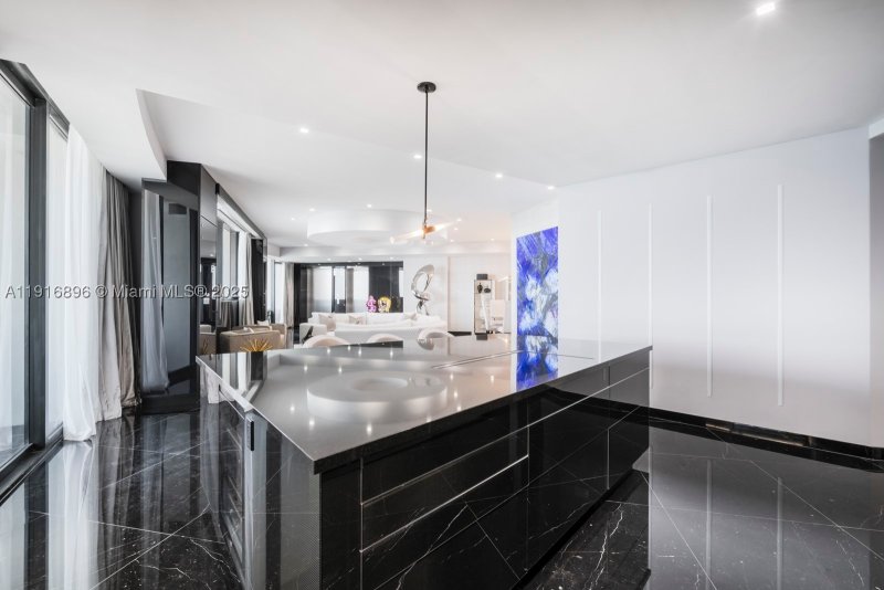 Condo for sale at Porsche Design Tower 3505