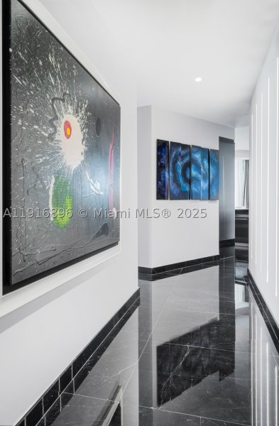 Condo for sale at Porsche Design Tower 3505