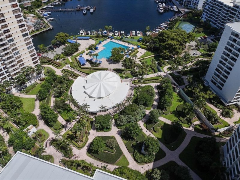 Condo for sale at Olympus Condo 403