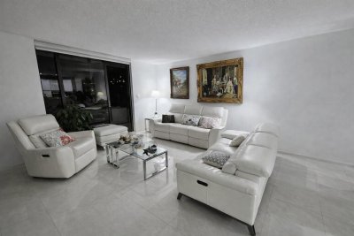Comprar apartamento en Olympus Condo 403
