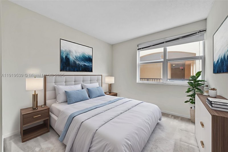 Condo for sale at Porto Bellagio 3612
