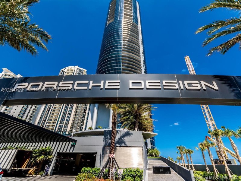 Condo for sale at Porsche Design Tower 4804