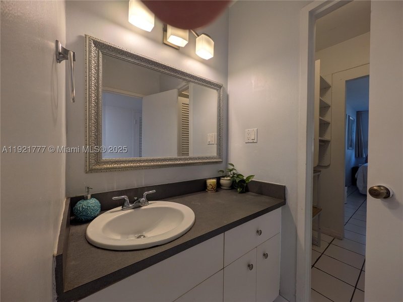 Condo for sale at Decoplage 904